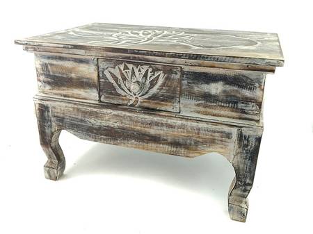 Drewniany stolik szafka nocna brązowa (szuflada, Indonezja, rzeźbiona, lotos) 